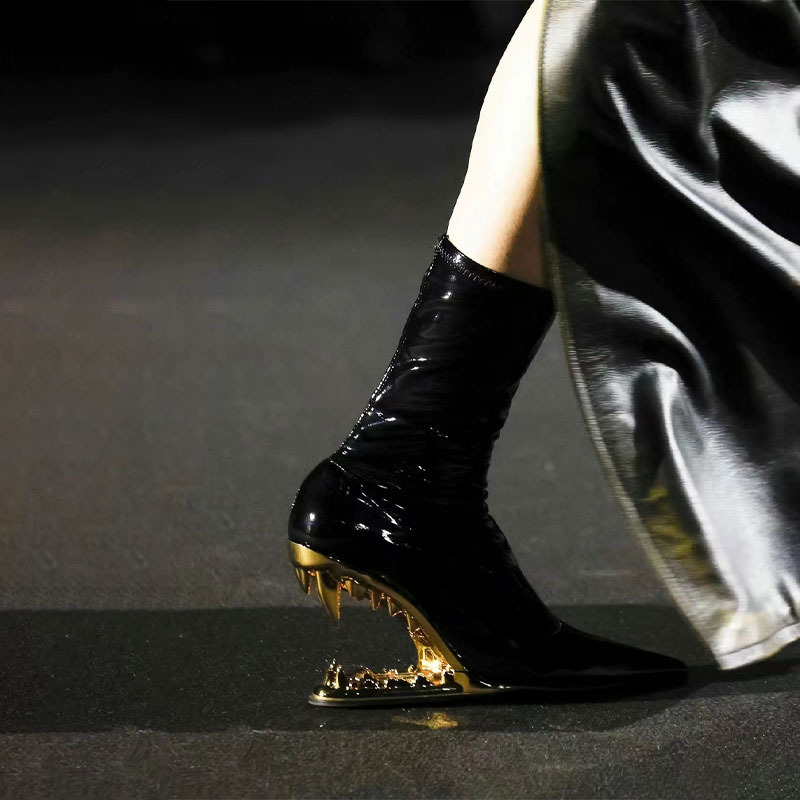 Teeth Shaped Irregular Zipper Designer Boots